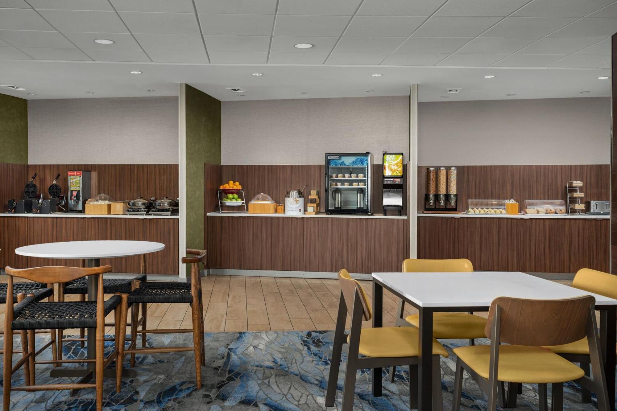 Fairfield Inn & Suites By Marriott Panama City Beach Upper Grand Lagoon Экстерьер фото