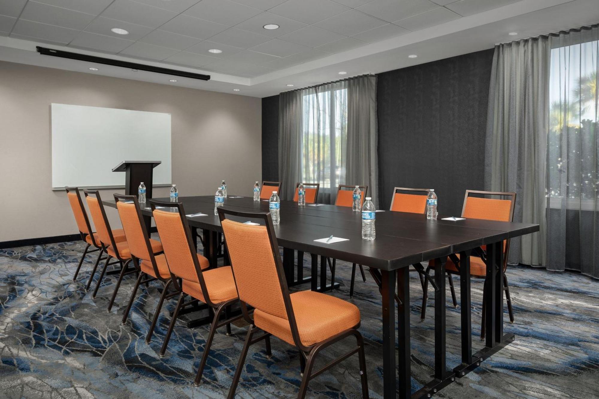 Fairfield Inn & Suites By Marriott Panama City Beach Upper Grand Lagoon Экстерьер фото