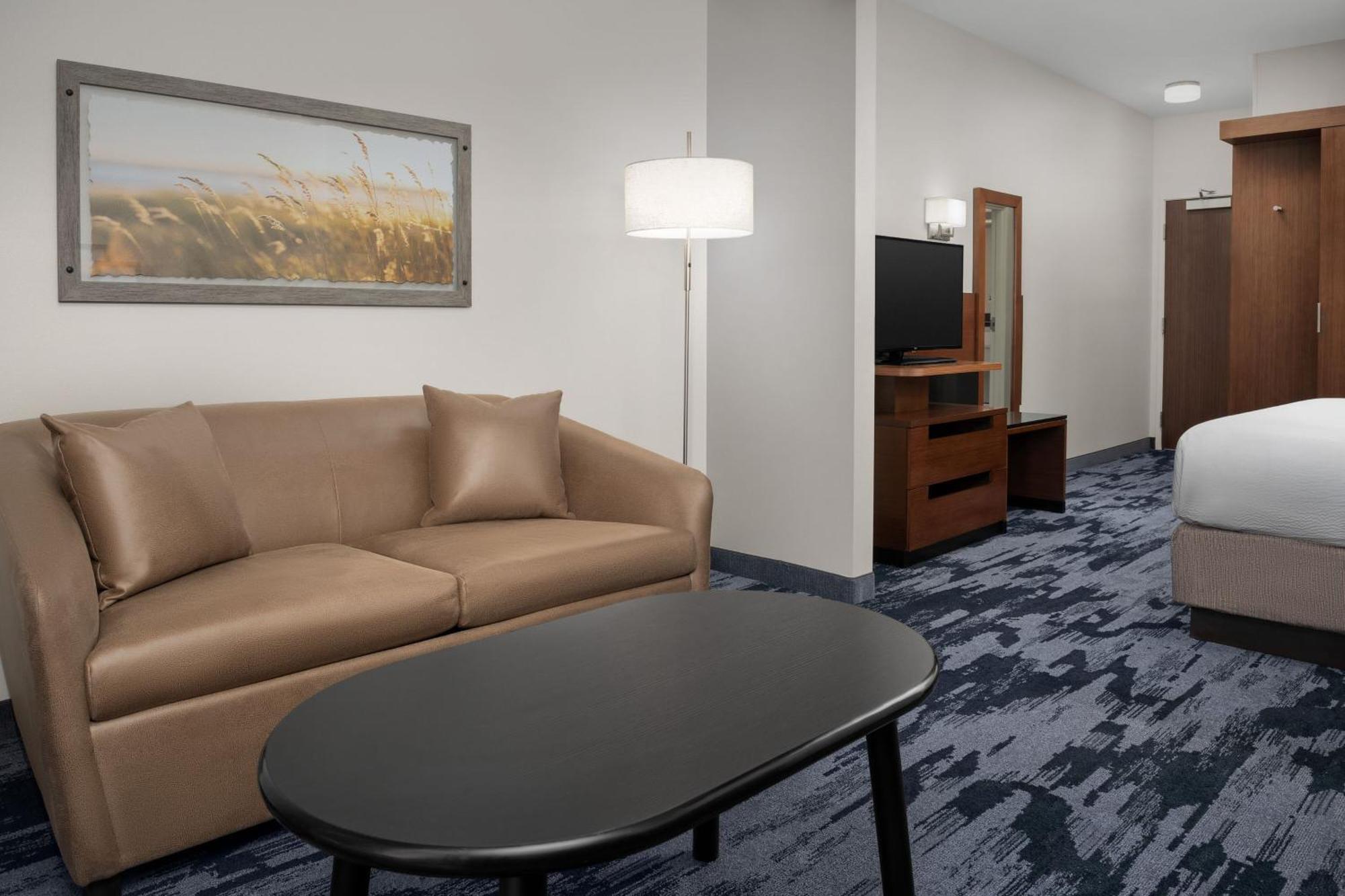 Fairfield Inn & Suites By Marriott Panama City Beach Upper Grand Lagoon Экстерьер фото