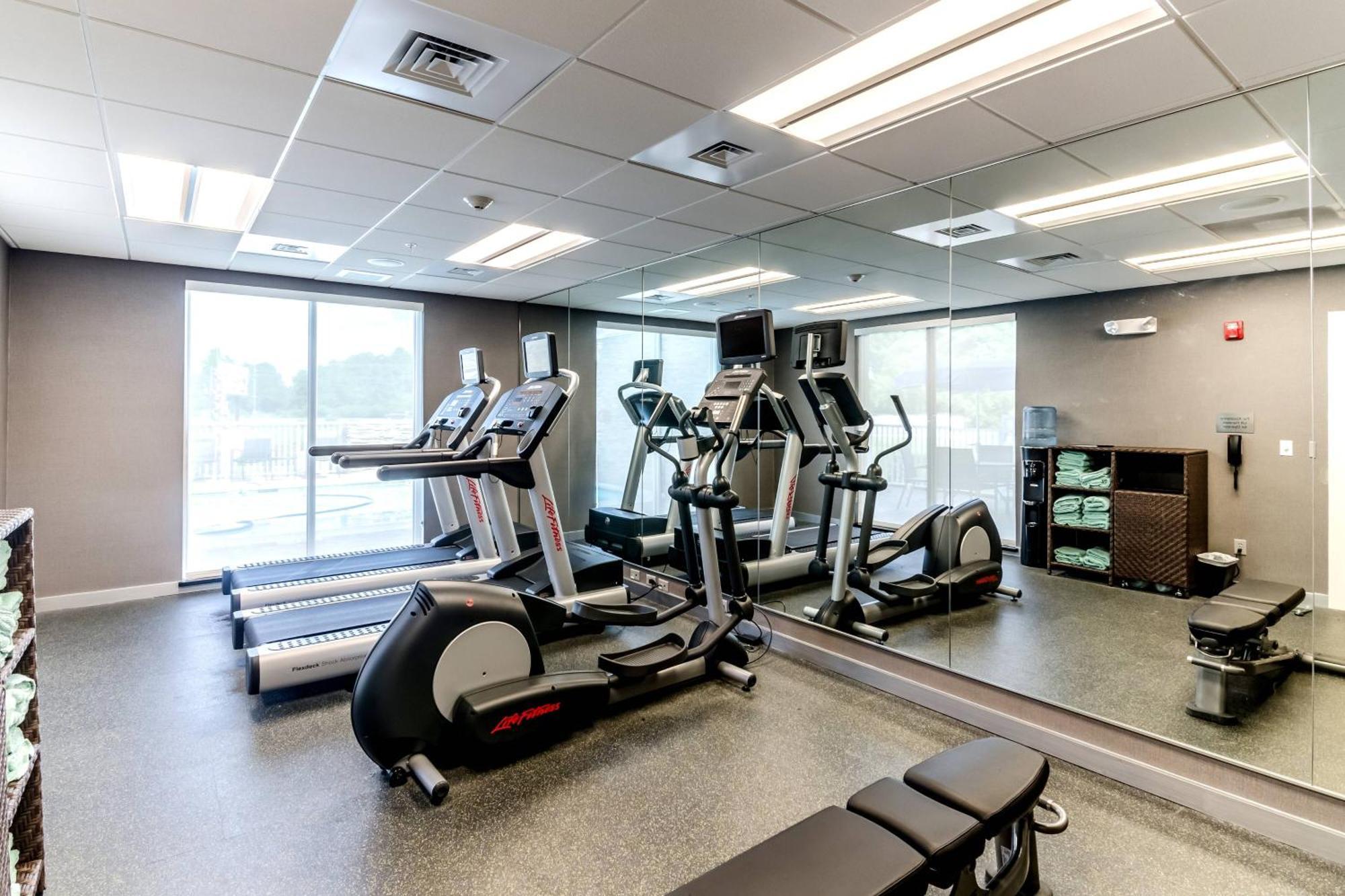 Fairfield Inn & Suites By Marriott Panama City Beach Upper Grand Lagoon Экстерьер фото